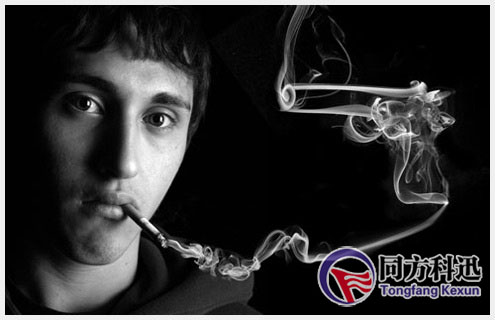 空調(diào)房抽煙